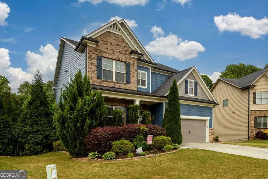Photo of 9547 Rushmore Circle, Braselton, GA 30517 (MLS # 10755604)