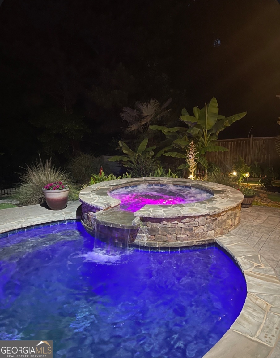 9547 Rushmore CIR