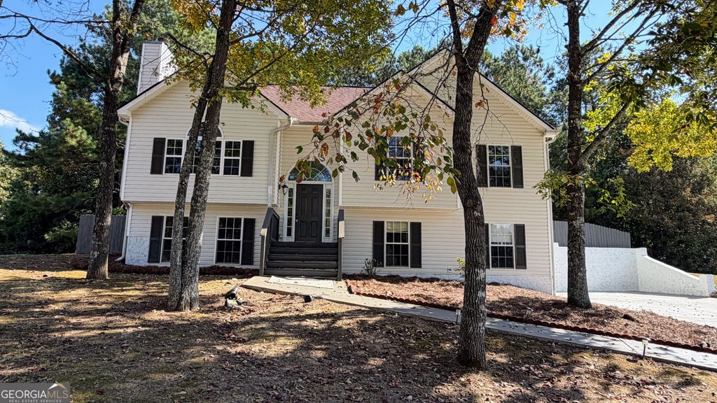Photo of 216 Diamond Court, Carrollton, GA 30116 (MLS # 10882242)