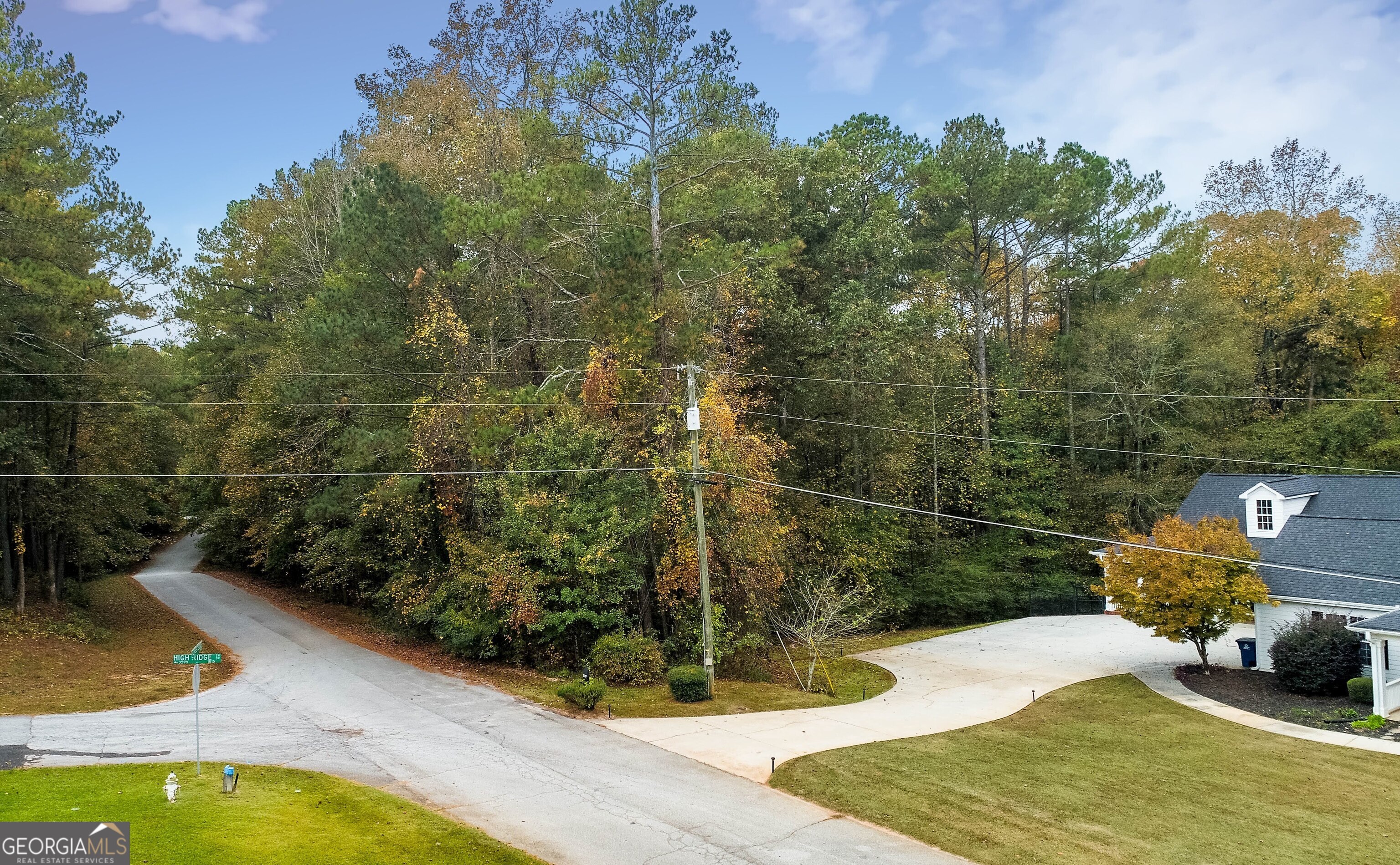 3589 Forest Edge DR SW