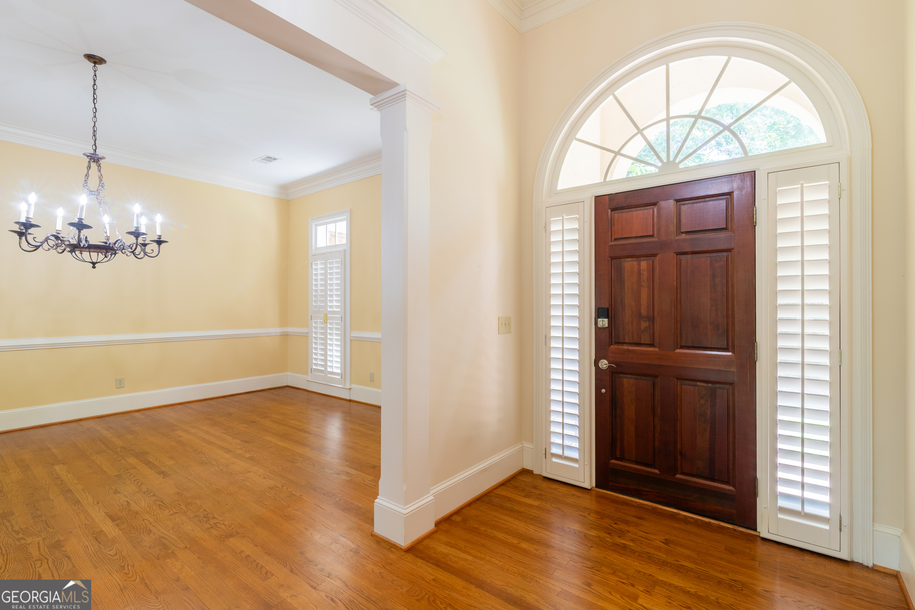 451 Sweetwater DR