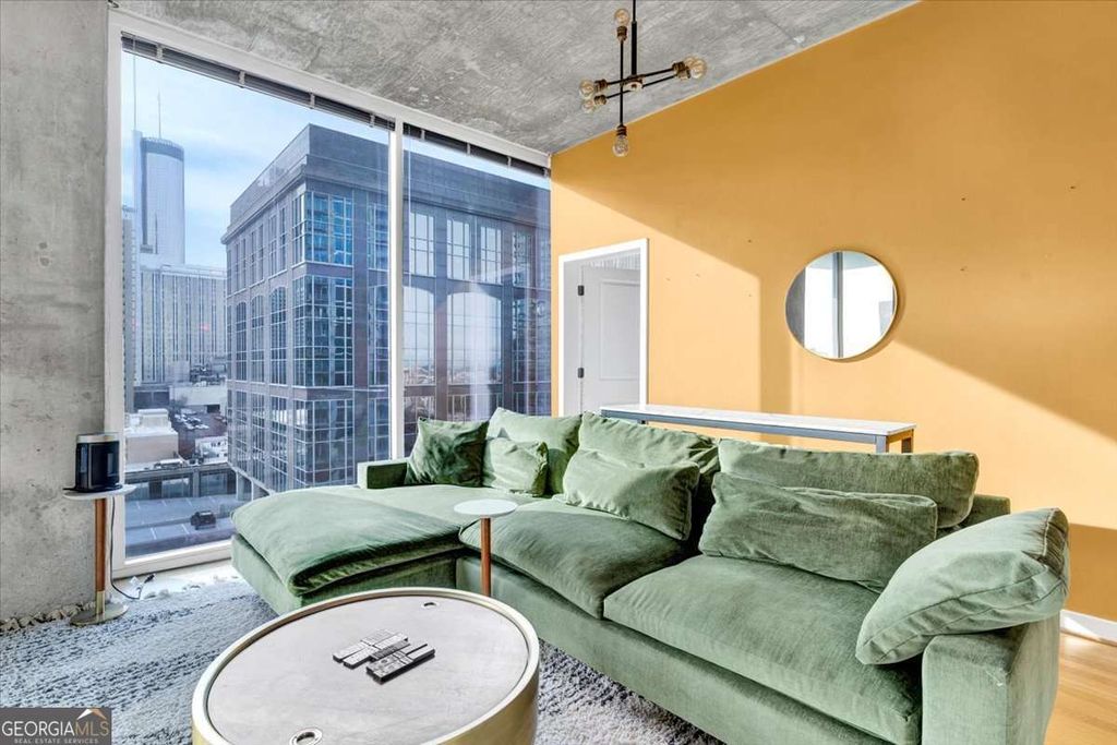 Photo of 400 W Peachtree Street NW #1211, Atlanta, GA 30308 (MLS # 10661280)