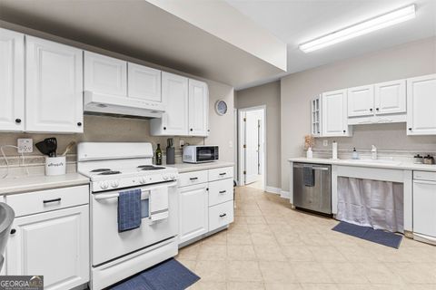 A home in Newnan