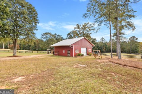 A home in Newnan