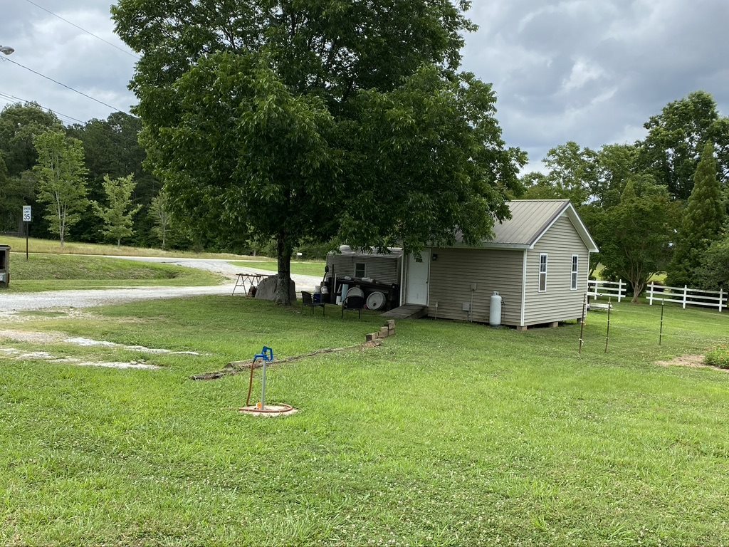 890 Herring RD