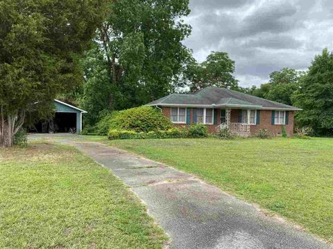 A home in Newnan