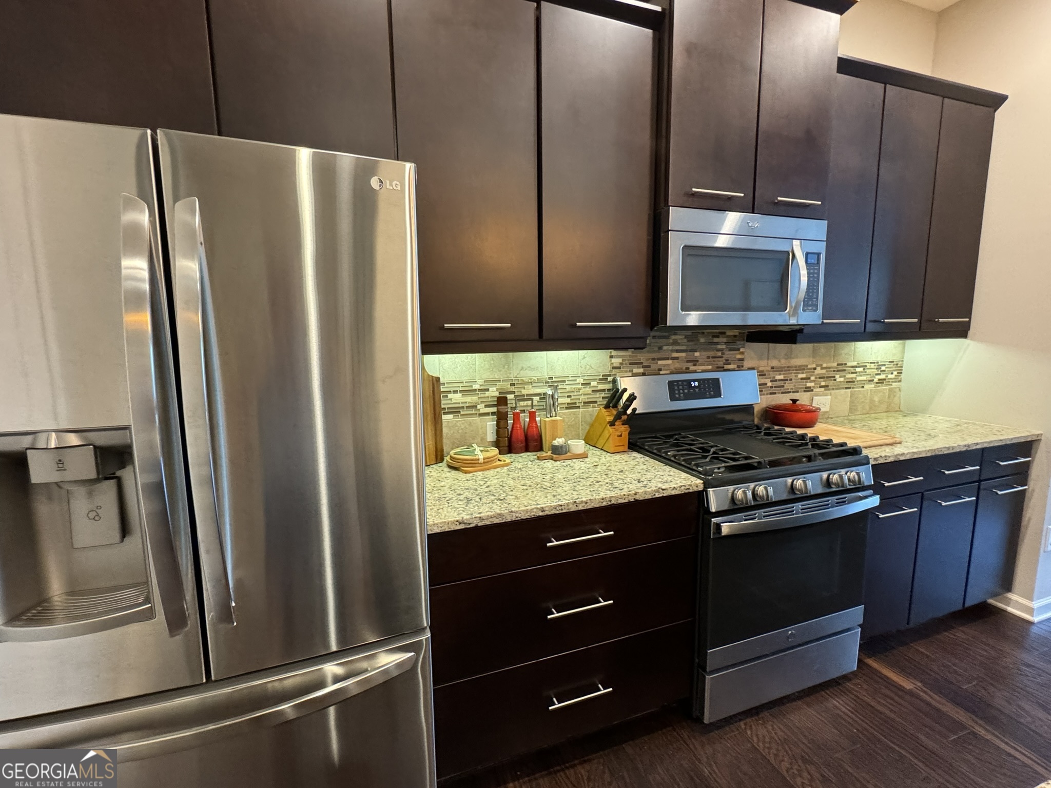 2665 Almshouse LN NE