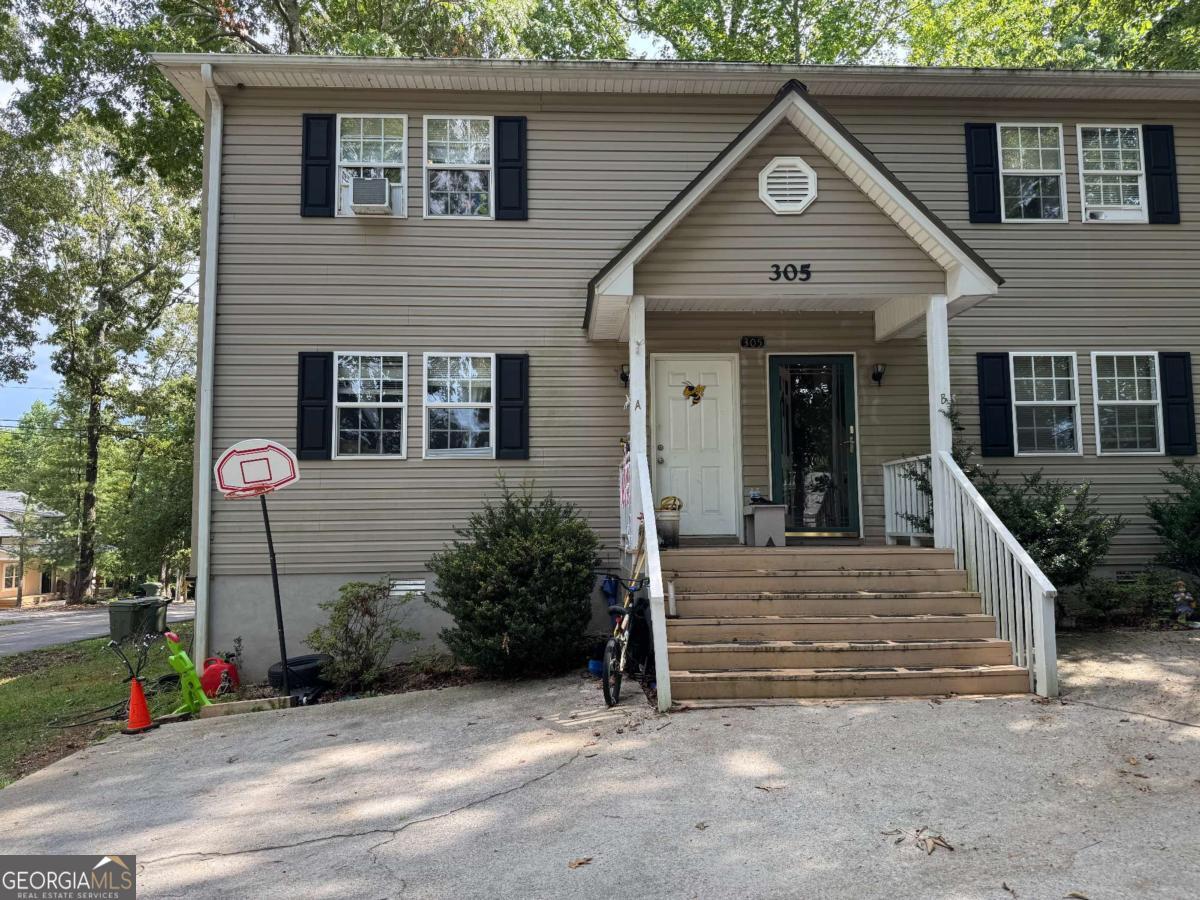Photo 1 of 5 — 305 Townview DR, Cleveland, GA 30528