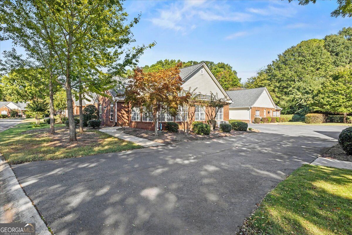 3728 Villa Springs CIR