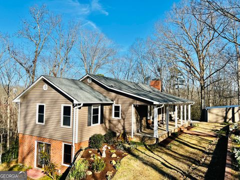 285 W0lf Den RD Royston GA 30662