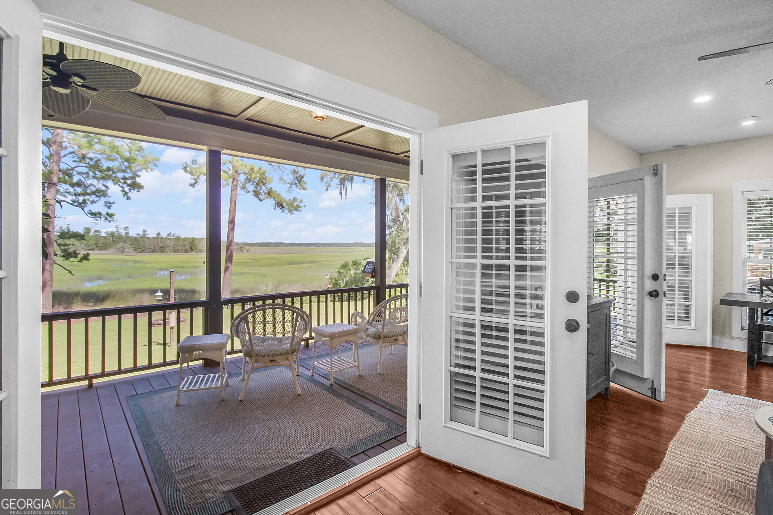 1261 Otter Slide LOOP NE