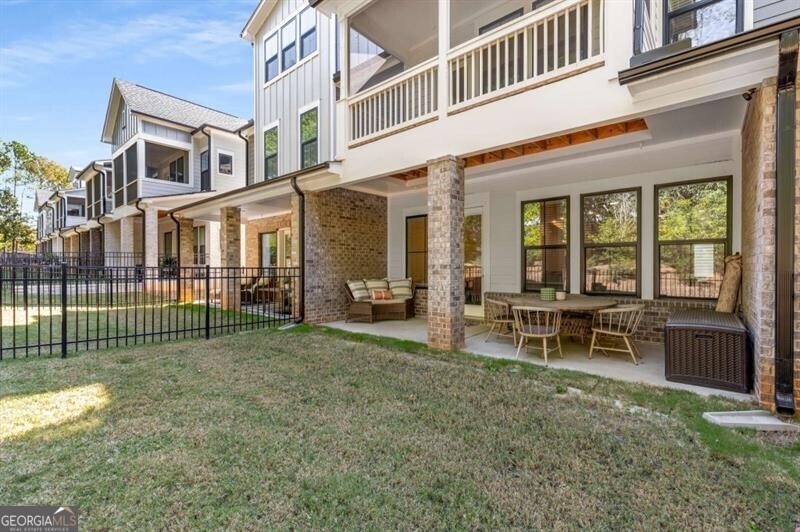 Ashbury Townhomes - Residential