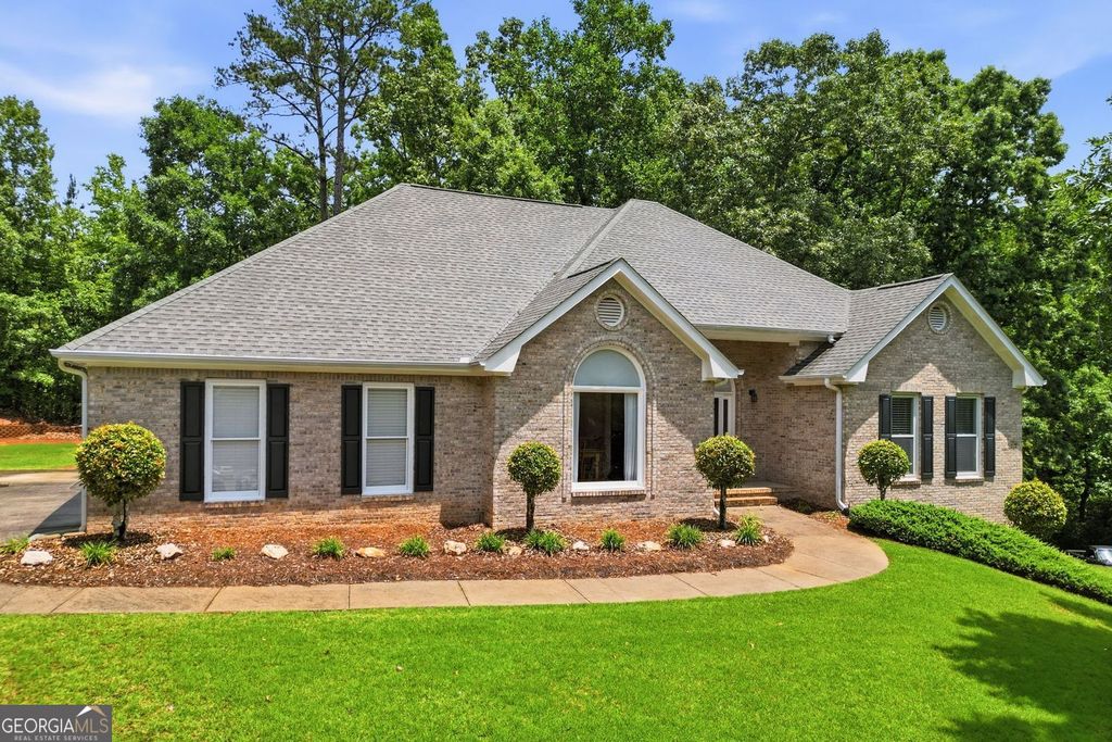 Photo of 5035 Valley Brook Circle, McDonough, GA 30253 (MLS # 10773104)