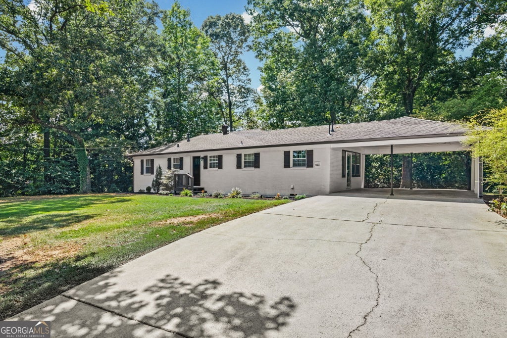 Photo of 6551 Roberta Street, Lithia Springs, GA 30122 (MLS # 10834869)