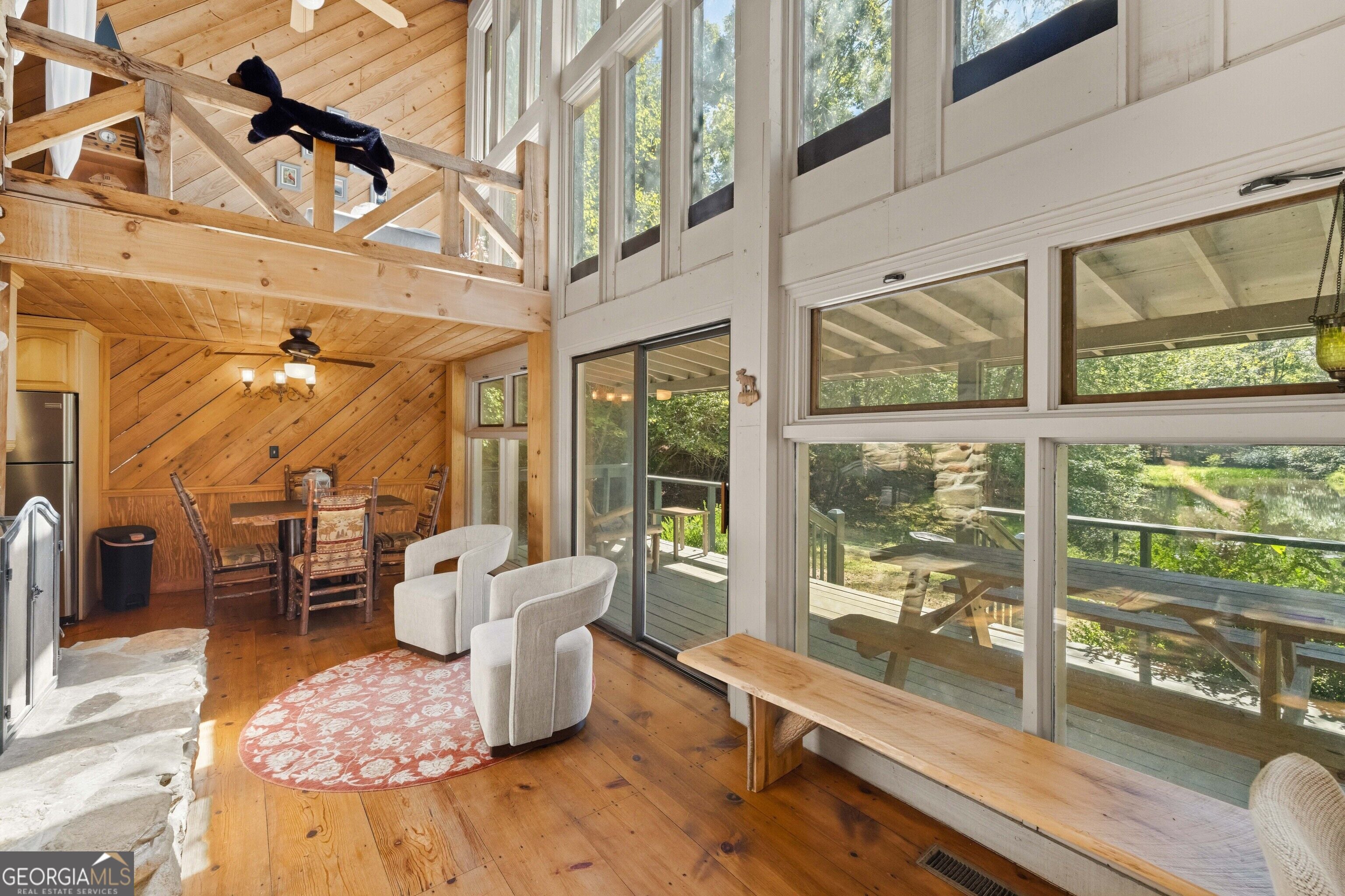 427 Cross Creek RD