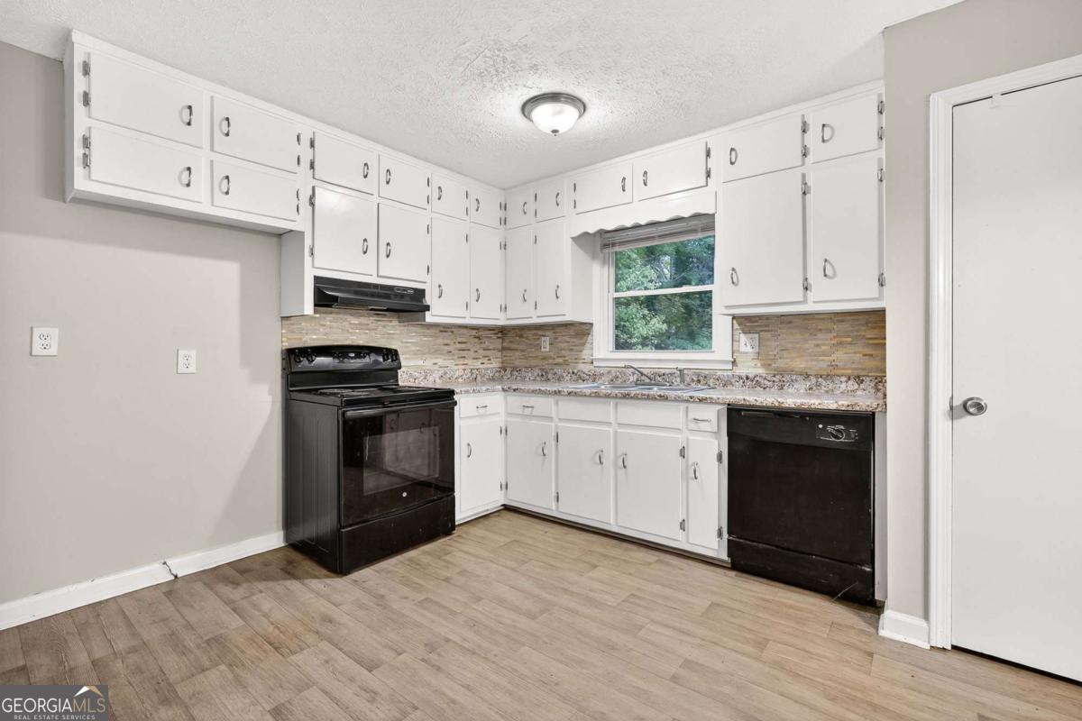 Executive Heights - Residential