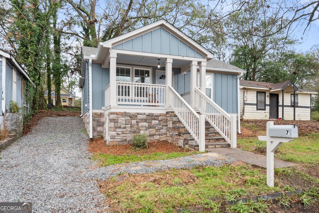 Photo of 7 N Annie Street, Newnan, GA 30263 (MLS # 10653586)