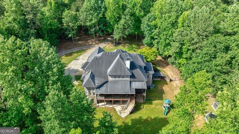 A home in Hoschton