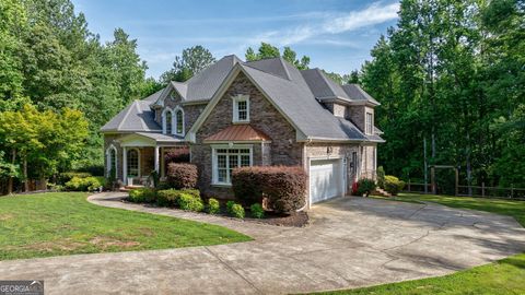 A home in Hoschton