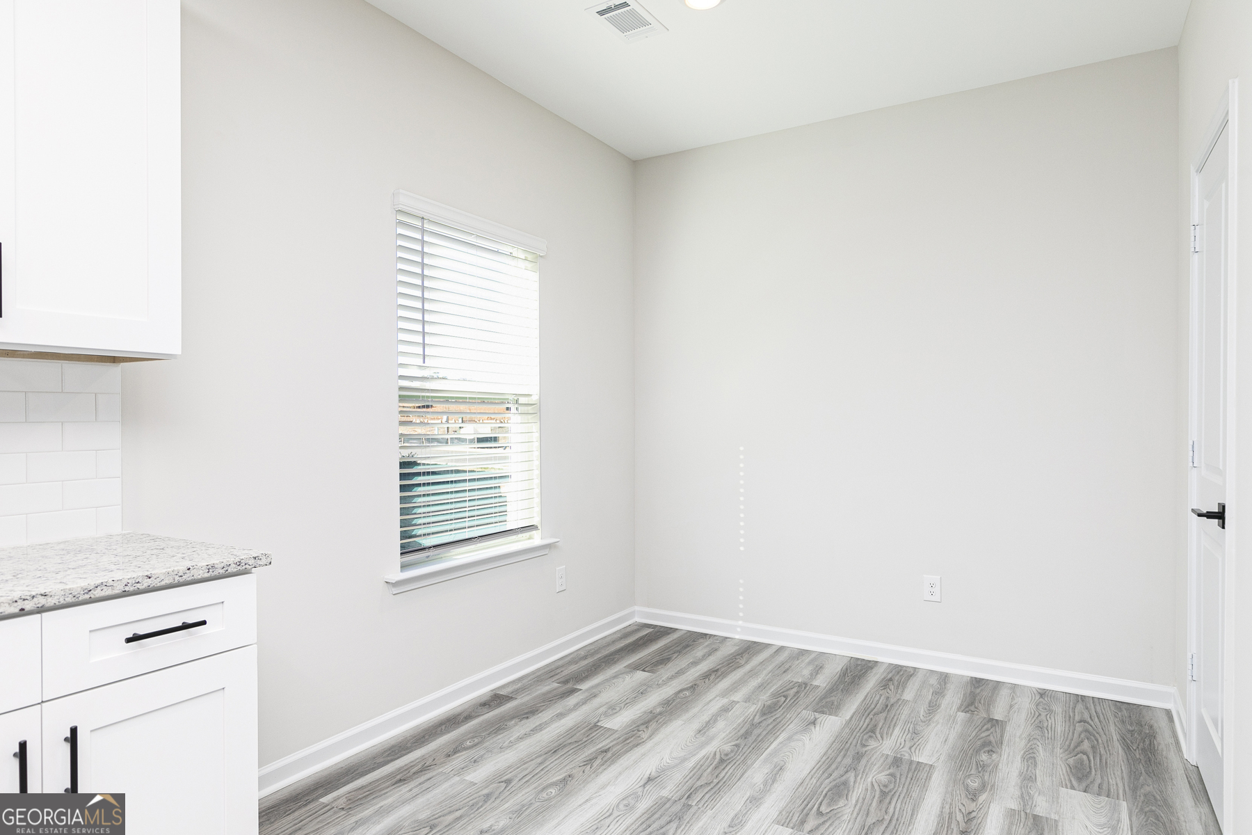 365 Egret CT