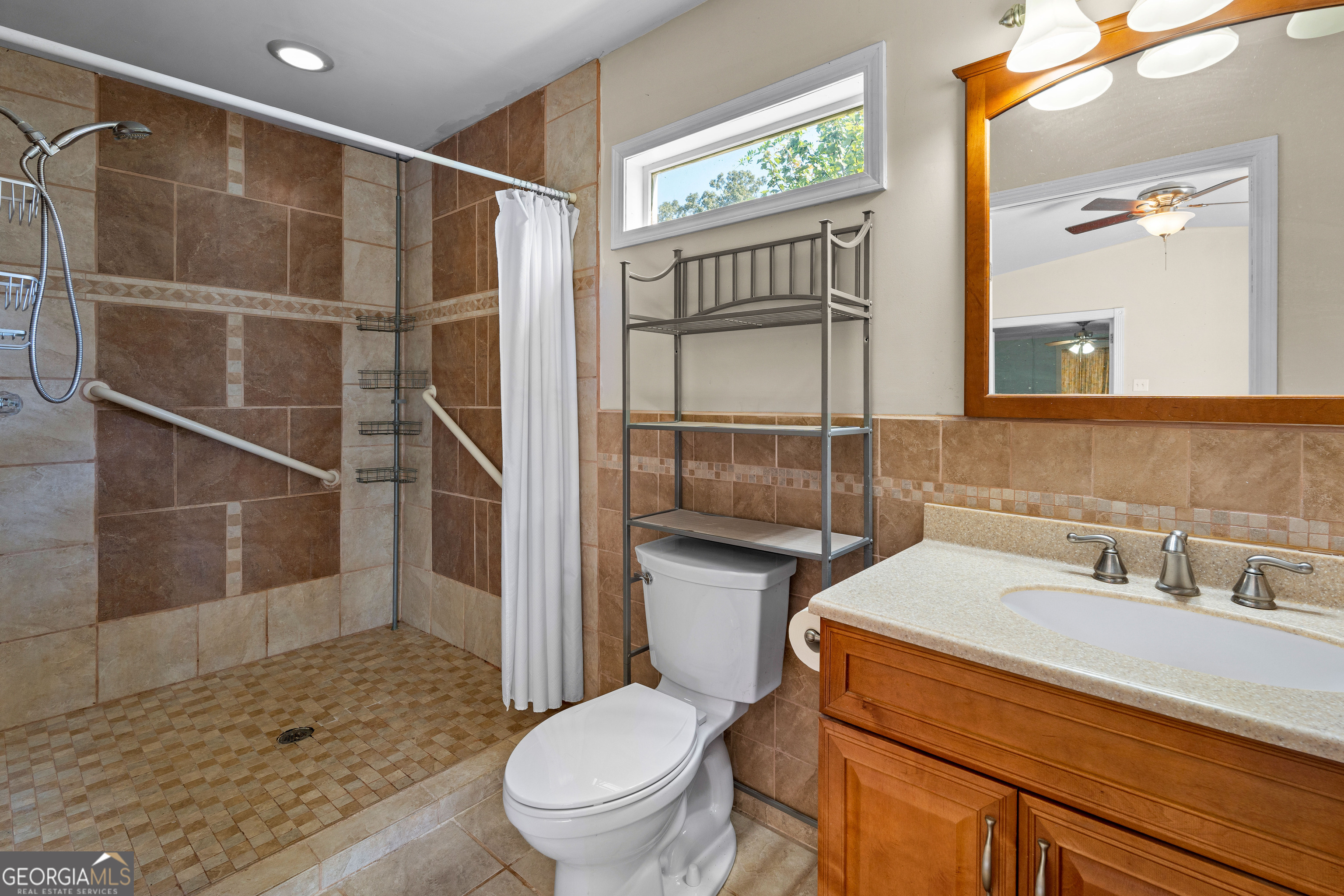 Jackson, Georgia 30233, United States, 3 Bedrooms Bedrooms, ,2 BathroomsBathrooms,Residential,Pending,205799