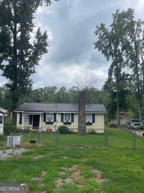 178 Southern Shores RD Jackson GA 30233