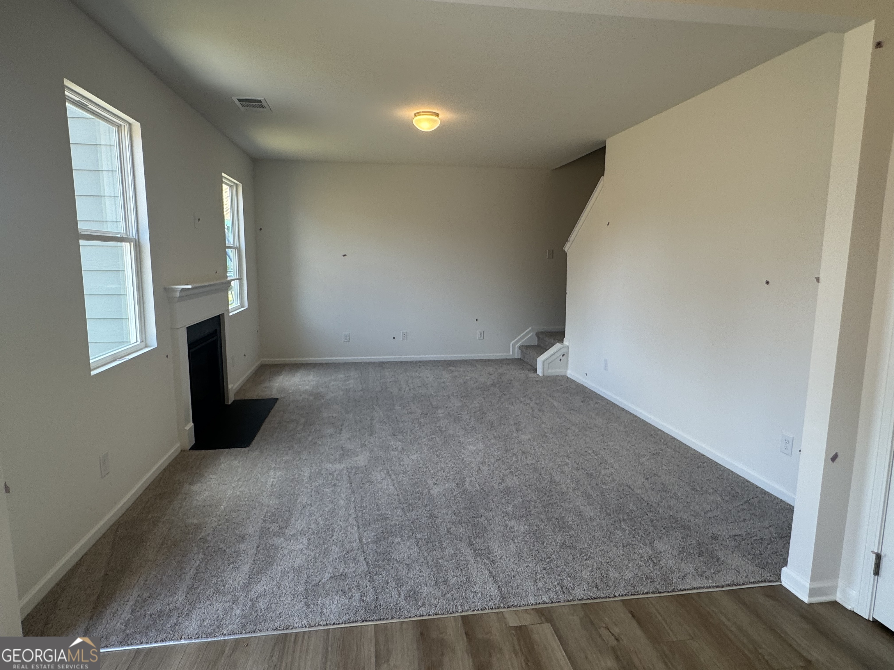 233 Bloomfield CIR