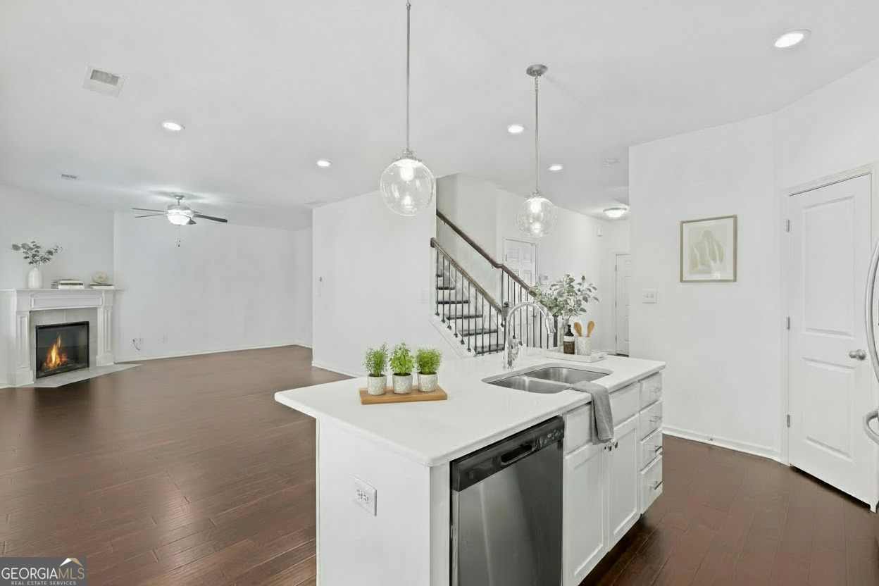 Ashton Place - Residential