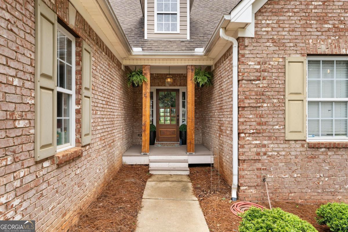 12 Grapevine WAY NE