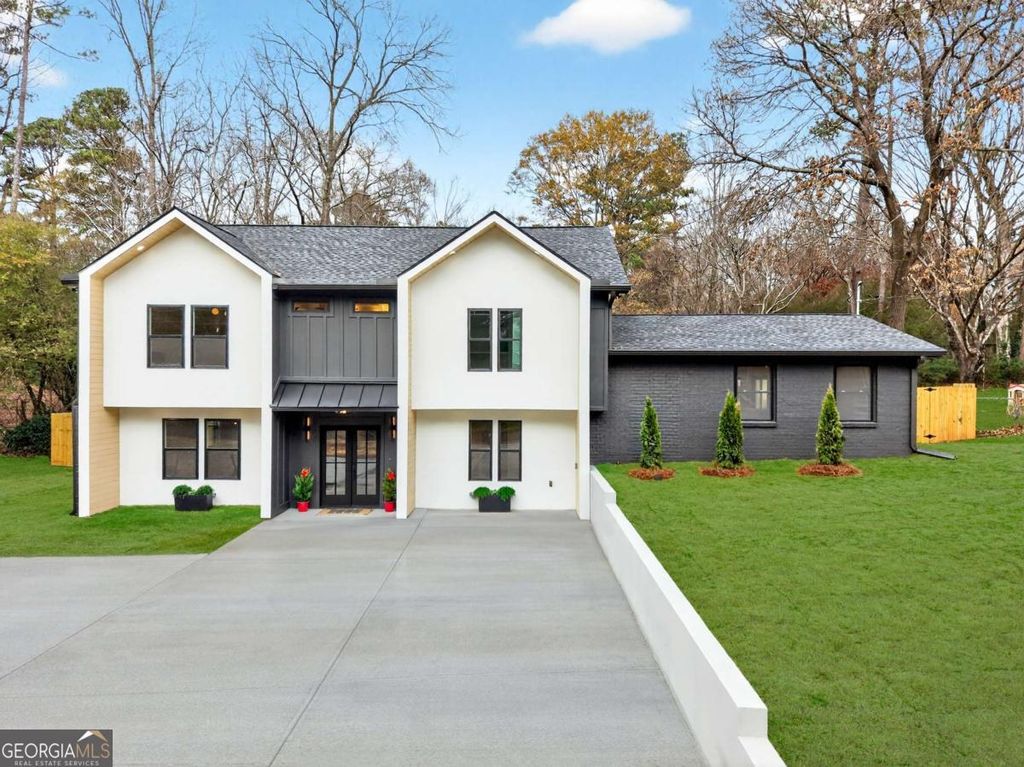 Photo of 245 Doeskin Trail SE, Smyrna, GA 30082 (MLS # 10661838)