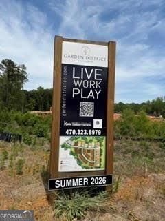 1015 Creekside LN