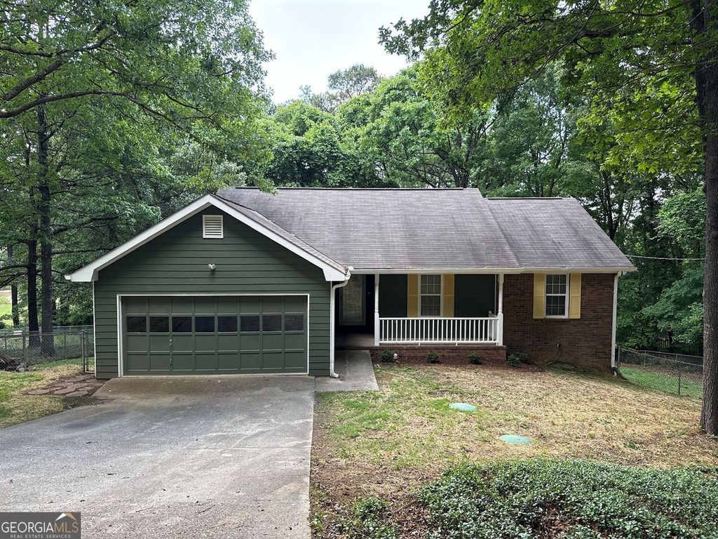 Photo of 217 Briarpatch Court, Stockbridge, GA 30281 (MLS # 10804874)