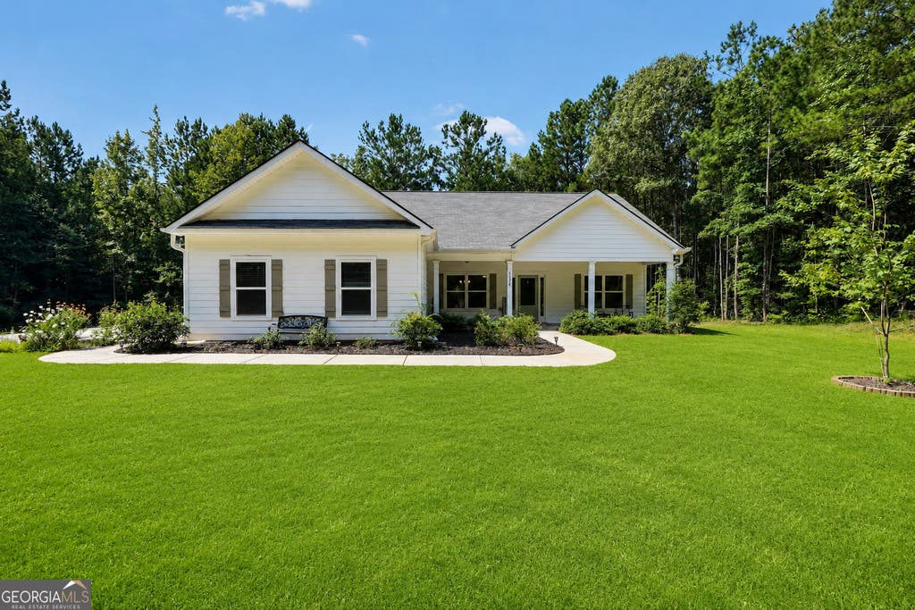 Photo of 534 Giles Road, Forsyth, GA 31029 (MLS # 10818426)