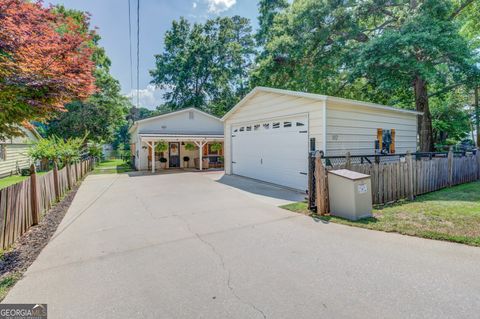 A home in Monticello