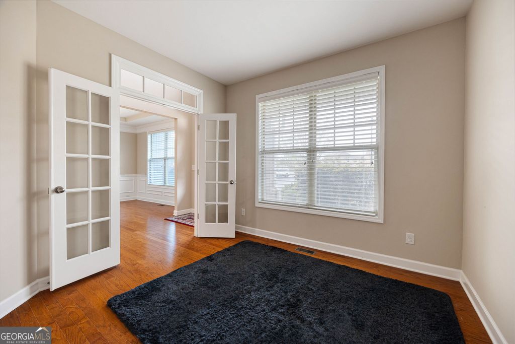 Photo of 440 Cranbrooke Circle, Suwanee, GA 30024 (MLS # 10734710)