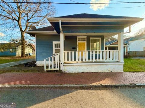 Photo of 210 Tennessee Avenue SW, Atlanta, GA 30315 (MLS # 10698427)