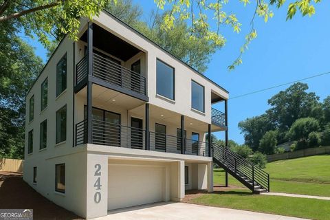 240 Patterson AVE SE Atlanta GA 30316