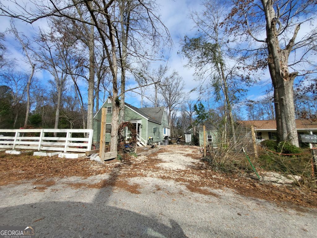Photo of 204 Shady Trail, Statesboro, GA 30458 (MLS # 10675368)