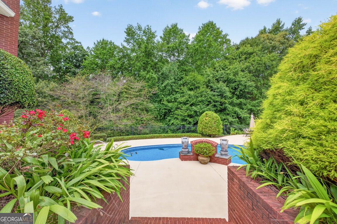 1077 Scales Creek RD