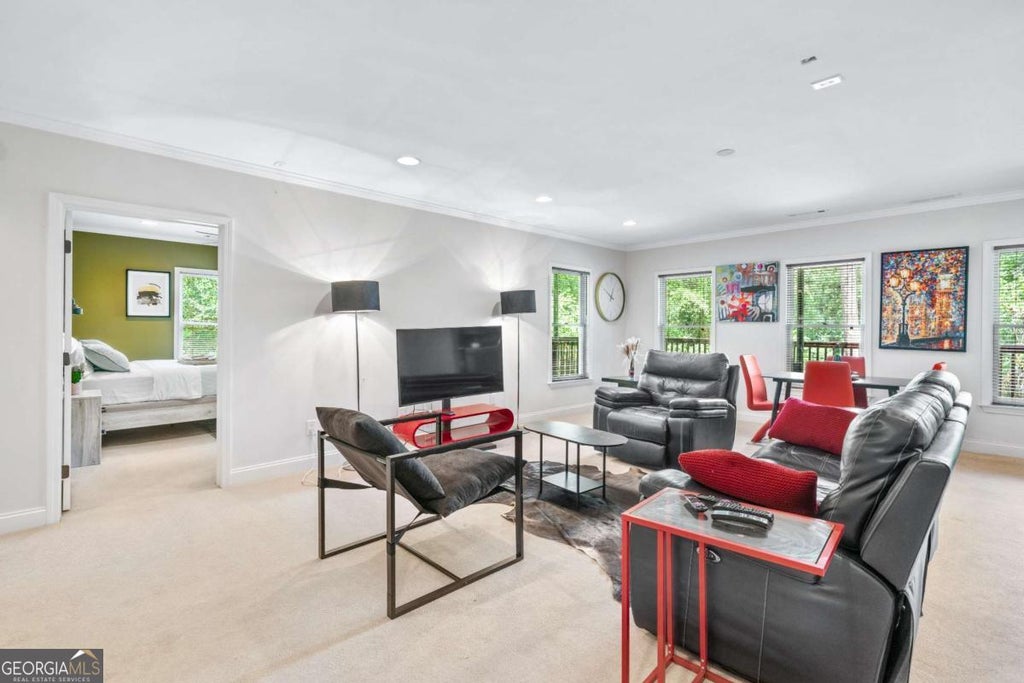 Photo of 4260 Beverly Lane NE, Atlanta, GA 30342 (MLS # 10785535)