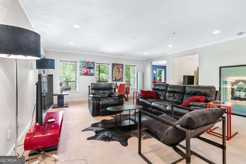 Photo of 4260 Beverly Lane NE, Atlanta, GA 30342 (MLS # 10785535)