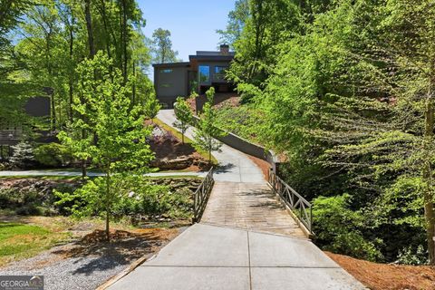 Photo of 575 Mountain Way NE, Atlanta, GA 30342 (MLS # 10739224)