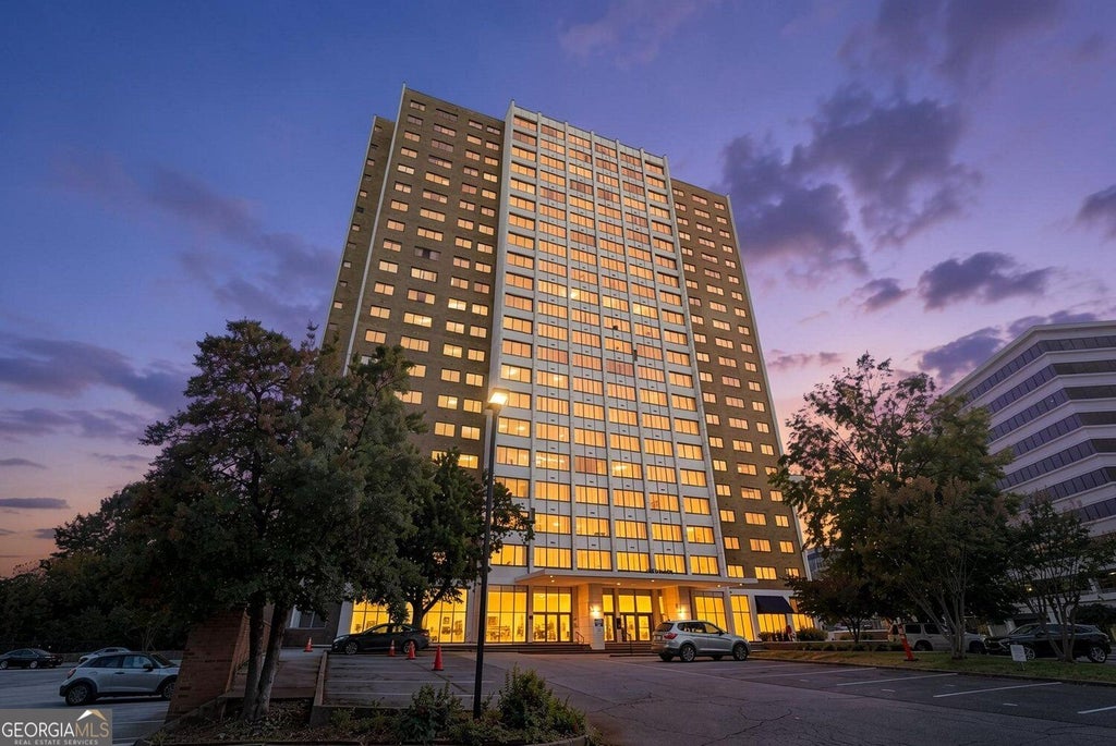 Photo of 215 Piedmont Avenue NE #310, Atlanta, GA 30308 (MLS # 10880141)