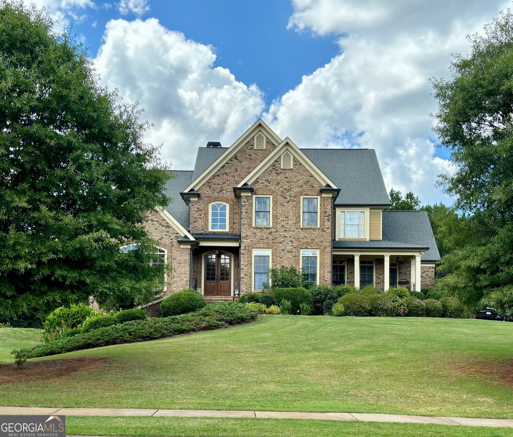 2041 Lakewood Manor DR