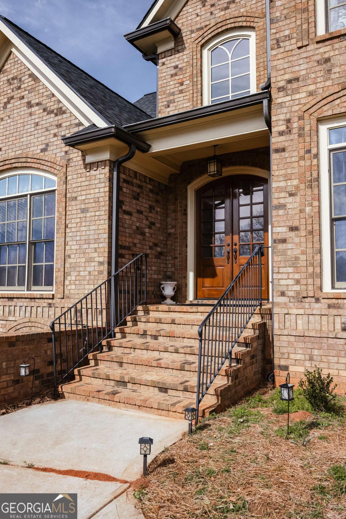 2041 Lakewood Manor DR