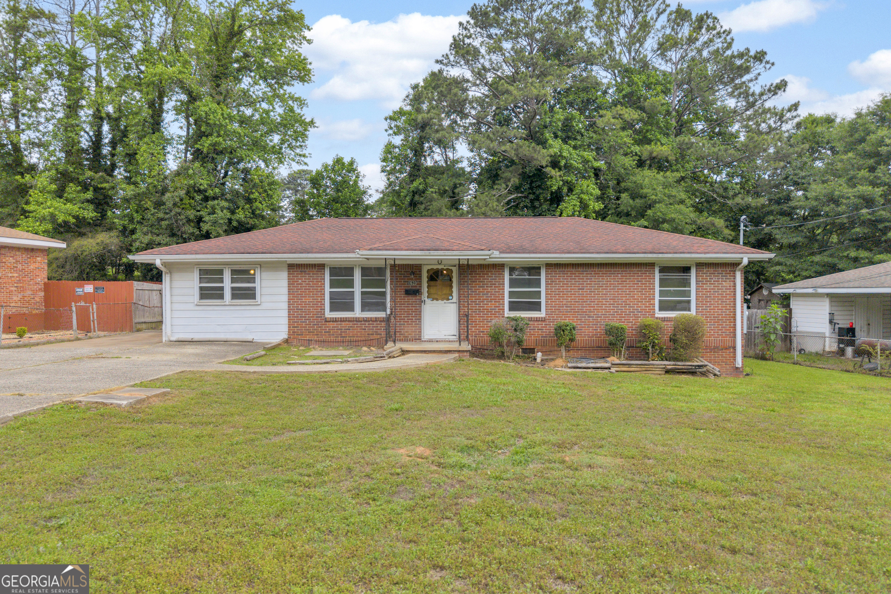 1620 Rock Cut RD