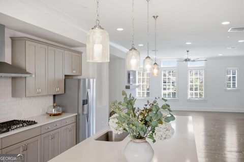 6413 Radiant TRCE Sandy Springs GA 30328