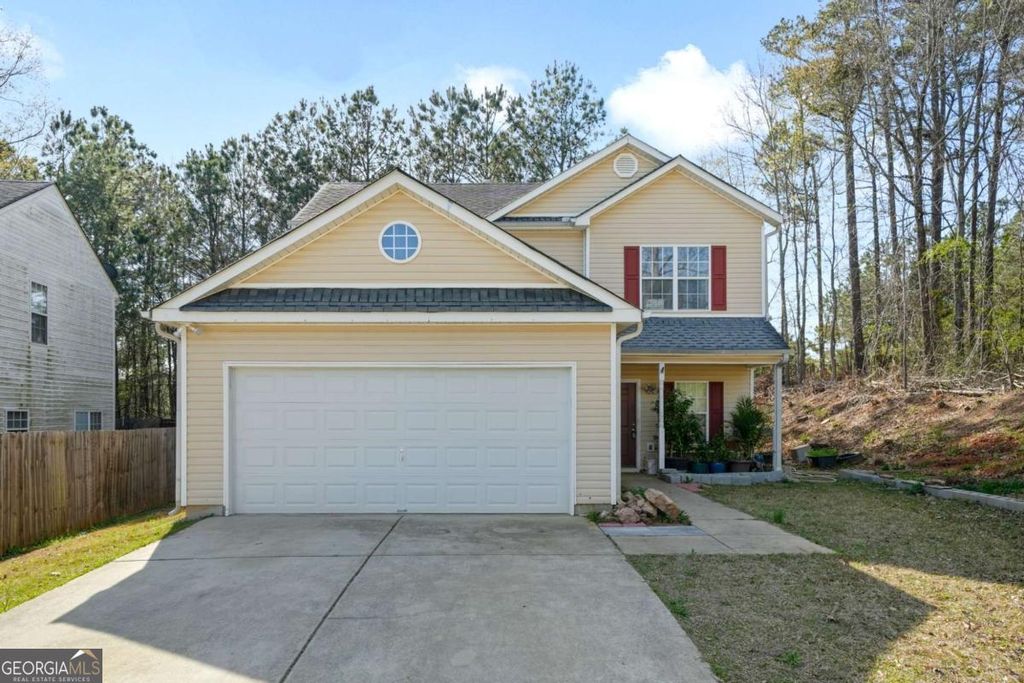 Photo of 792 Russell Drive, Riverdale, GA 30296 (MLS # 10664573)
