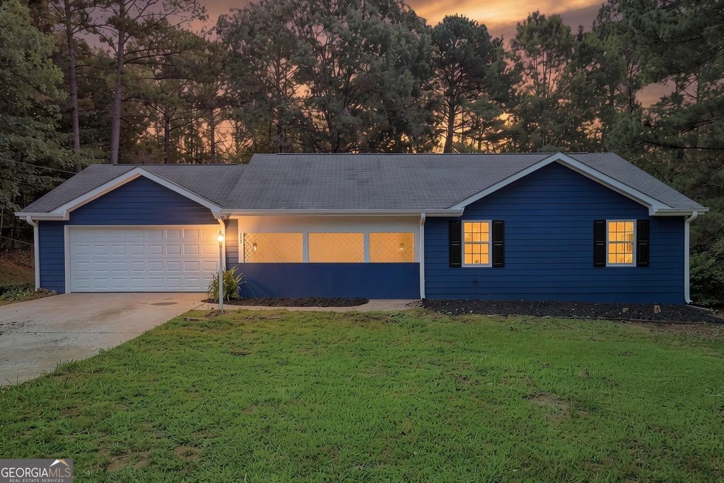 Photo of 115 Stoneview Circle, covington, GA 30016 (MLS # 10817555)