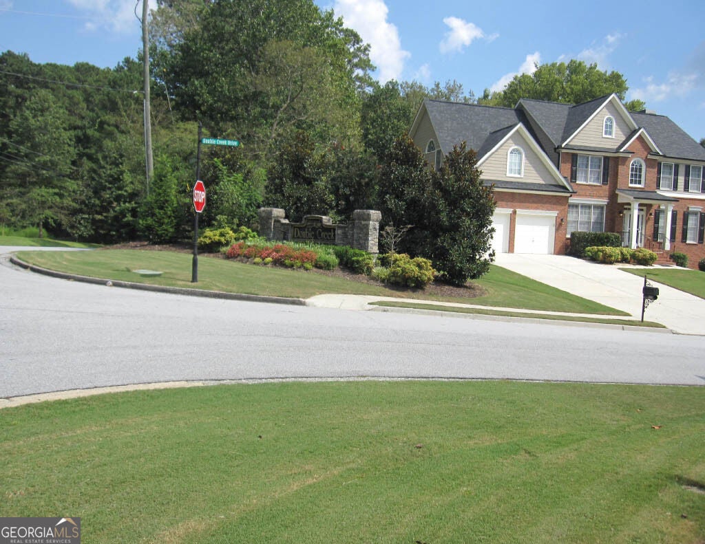 2001 Double Creek DR